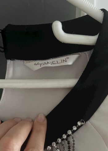 44 Beden beyaz Renk Uzun Kollu Siyah-Beyaz Gotik Elbise