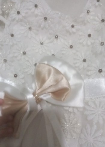 Kız Çocuk Beyaz Nakışlı Fırfırlı Elbise - Görsel 2