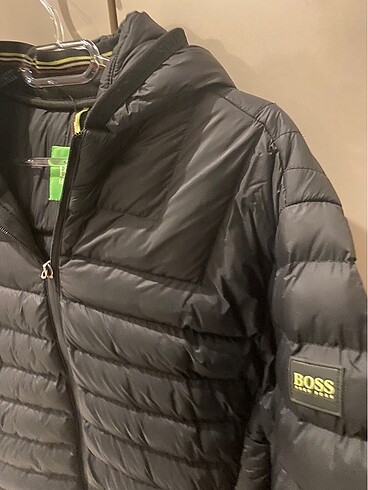 l Beden Hugo Boss siyah orijinal mont