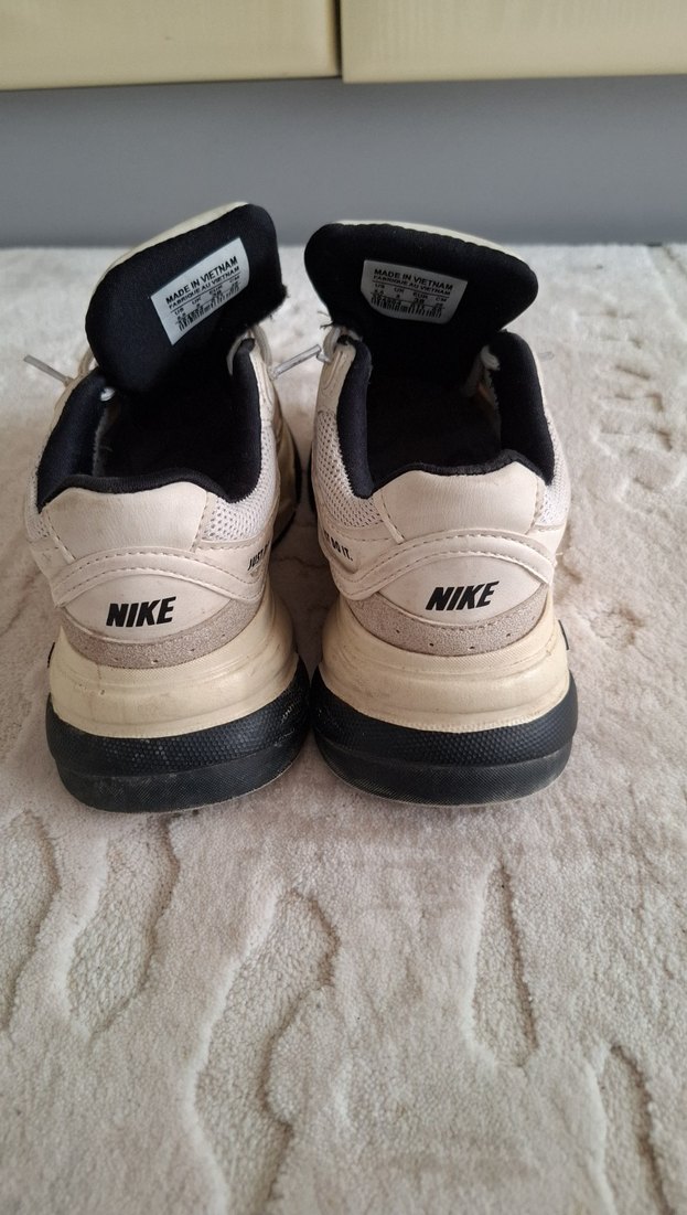 Nike Kadın spor ayakkabı - Görsel 3