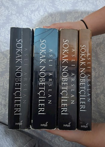 Sokak Nöbetçileri 4 Kitap Seti - Aslı Arslan - Görsel 3