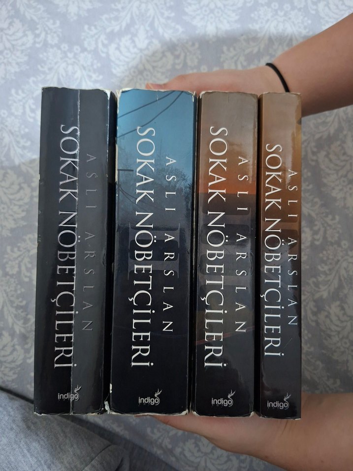 Sokak Nöbetçileri 4 Kitap Seti - Aslı Arslan - Görsel 3