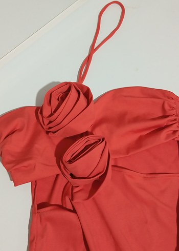 Kırmızı Drapeli İnce Askılı Kadın Mayo - Görsel 3