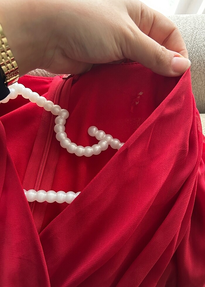 Drapeli kolları tül kırmızı elbise - Görsel 4