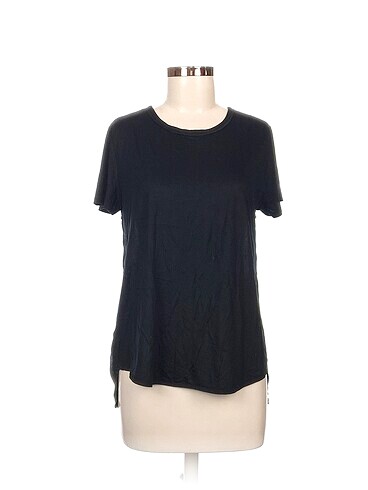 Ann Taylor T-shirt %70 İndirimli.