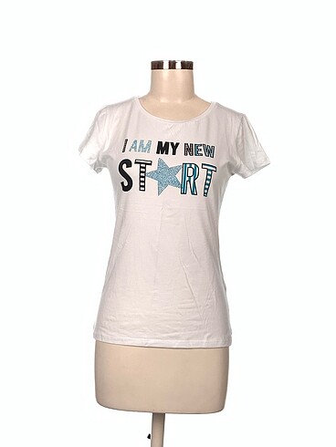 Liu Jo T-shirt %70 İndirimli.