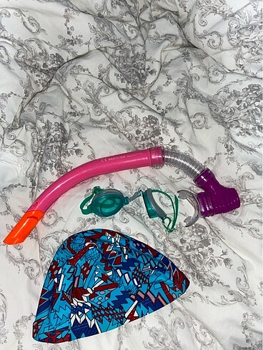 Çocuk bone, deniz gözlüğü , şnorkel - Görsel 4