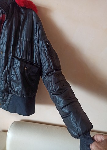 adil ışık  Siyah Kısa Kapüşonlu Kadın Kışlık mont - Görsel 7