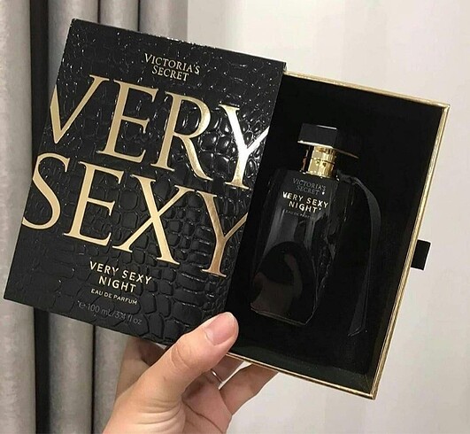 Very sexy night kadın parfüm 100 ml Notaları Orkide, Elma, koyu