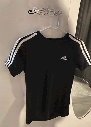 Adidas 8 Yaş