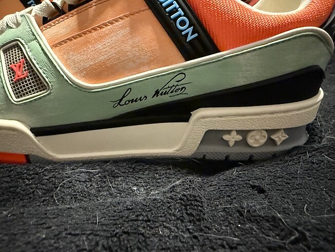 Louis Vuitton Louis Vuitton trainer sneaker