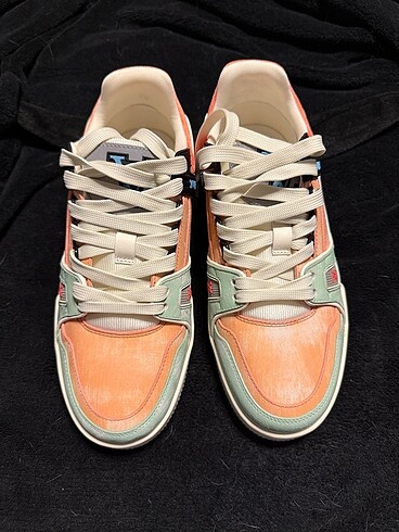 Louis Vuitton trainer sneaker