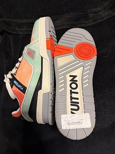 38 Beden çeşitli Renk Louis Vuitton trainer sneaker