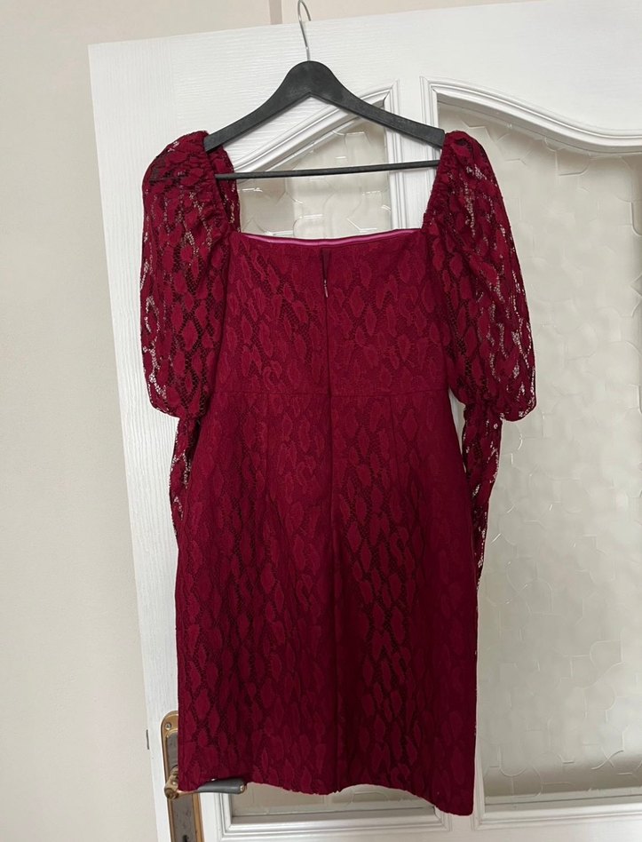 Bordo Dantel Detaylı Midi Elbise - Görsel 4