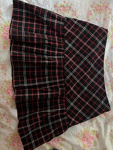 34 Beden siyah Renk Grunge Pileli Ekose Etek