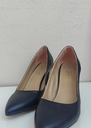Klasik Mavi Stiletto Topuklu Kadın Ayakkabı