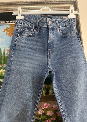 26 Beden Kadın Mavi Normal Kesim Denim Pantolon