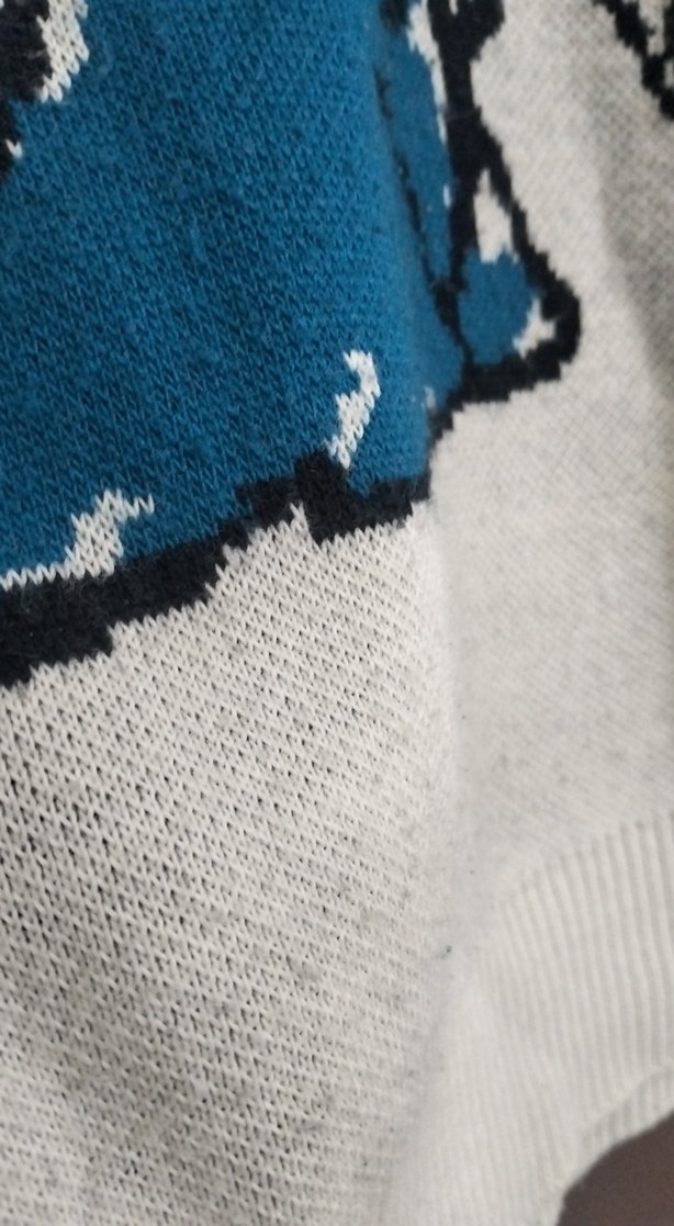 Desenli V Yaka Örgü Kadın Süveter - Görsel 2