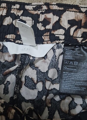 s Beden H&M marka Leopar desenli Şort