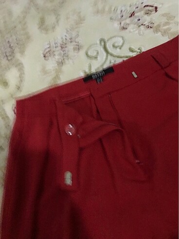 38 Beden kırmızı Renk Kırmızı havuç pantolon