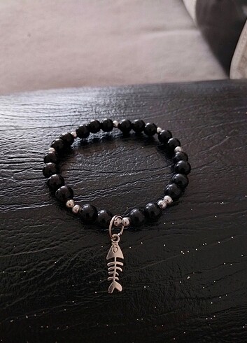 Killstar El yapımı charmlı unisex bileklik