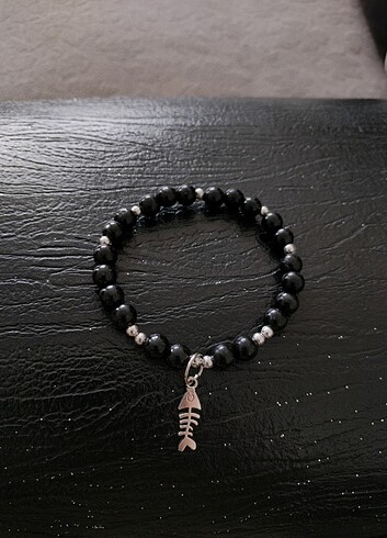 Beden siyah Renk El yapımı charmlı unisex bileklik