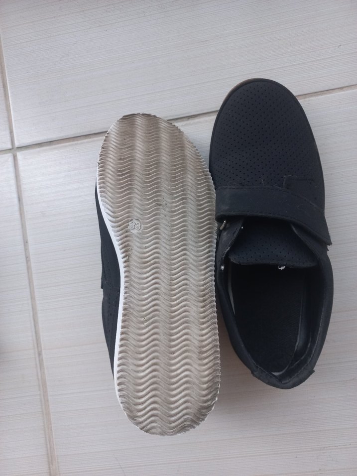 33 Numara Erkek Çocuk Siyah Cırt Cırtlı Günlük Ayakkabı - Görsel 4