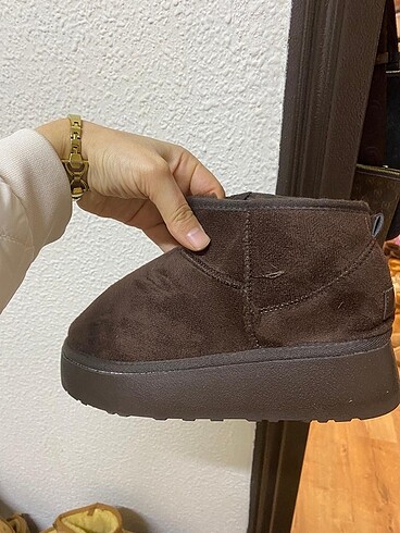 38 Beden ten rengi Renk Ugg bot