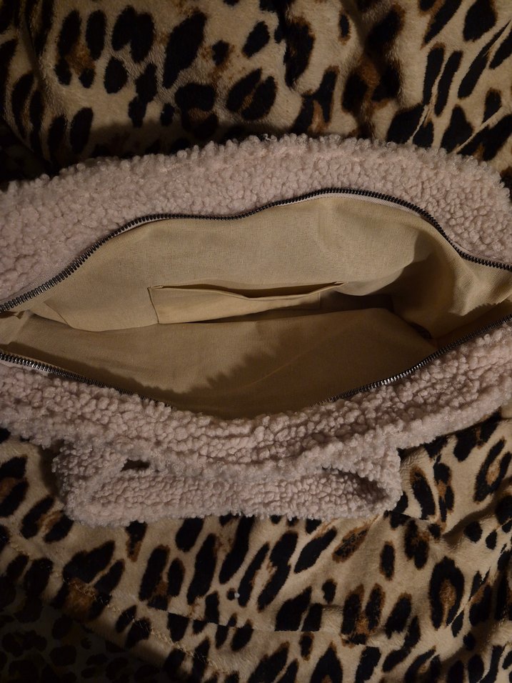 Beyaz Peluş Kadın Çanta - Görsel 3