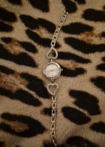 Kalpli Taşlı Kadın Kol Saati - Görsel 3