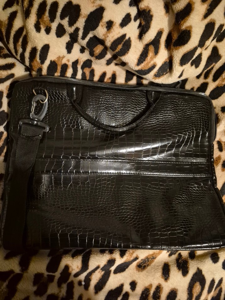 Siyah Deri Kadın Laptop Çantası - Görsel 3