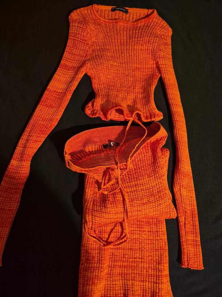 Turuncu Bağcıklı Uzun Kollu Triko Elbise - Görsel 2