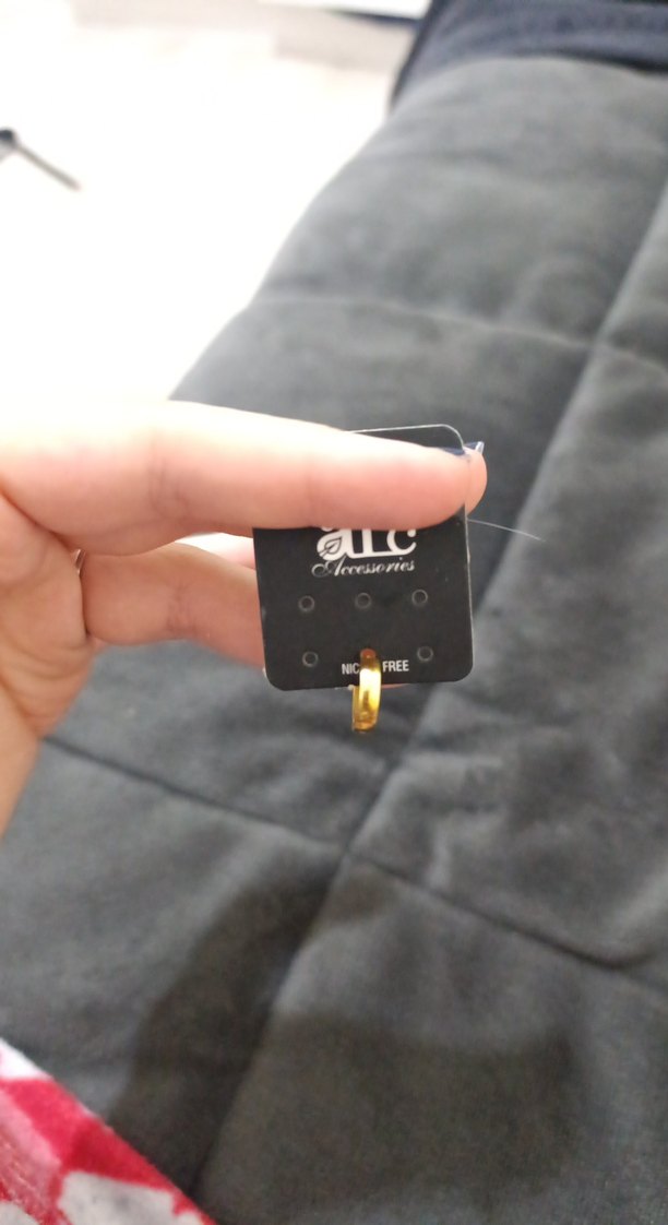 Minimalist Altın Erkek Küpe - Görsel 2