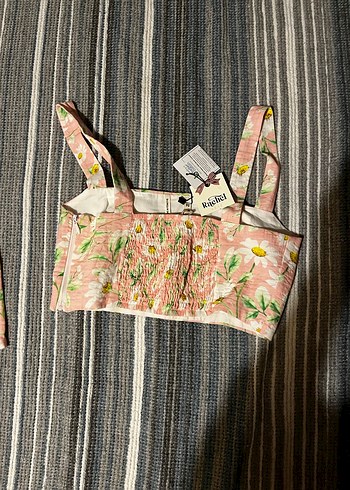 Koton x Rachel Araz çiçekli crop - Görsel 2