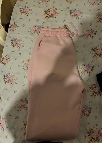 Pembe Rahat Kesim şardonlu 3 iplik eşofman