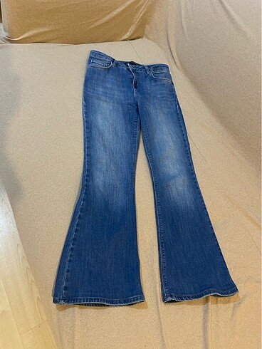 İspanyol paça kot pantalon