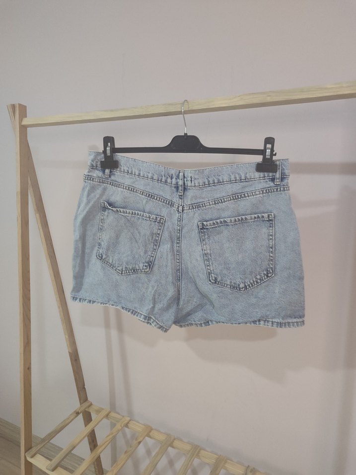 Gri Mavi Bol Kesim Mini Denim Şort - Görsel 2