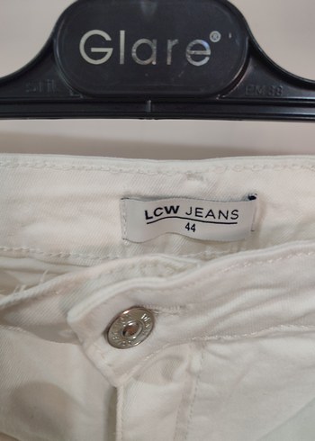 Beyaz Pamuklu Mini Bermuda Şort - Görsel 3