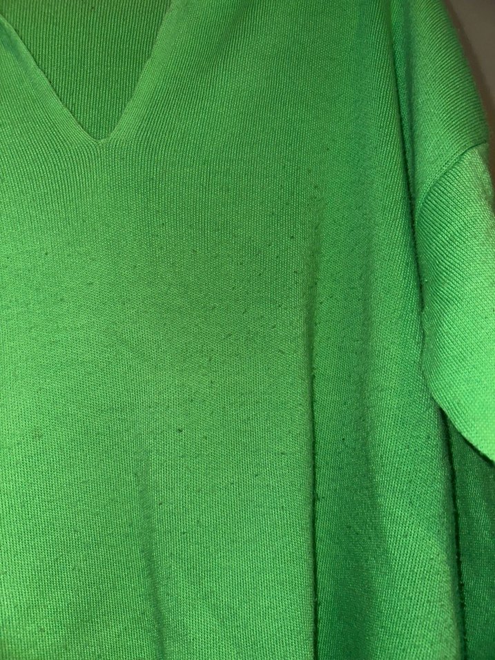 Kadın Yeşil V Yakalı Triko Kazak - Görsel 3