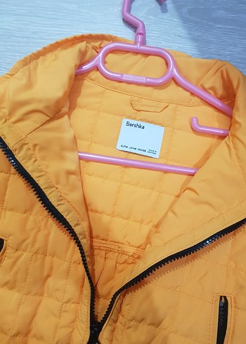 Bershka Turuncu Kapitone Kısa Fermuarlı Kadın Ceket