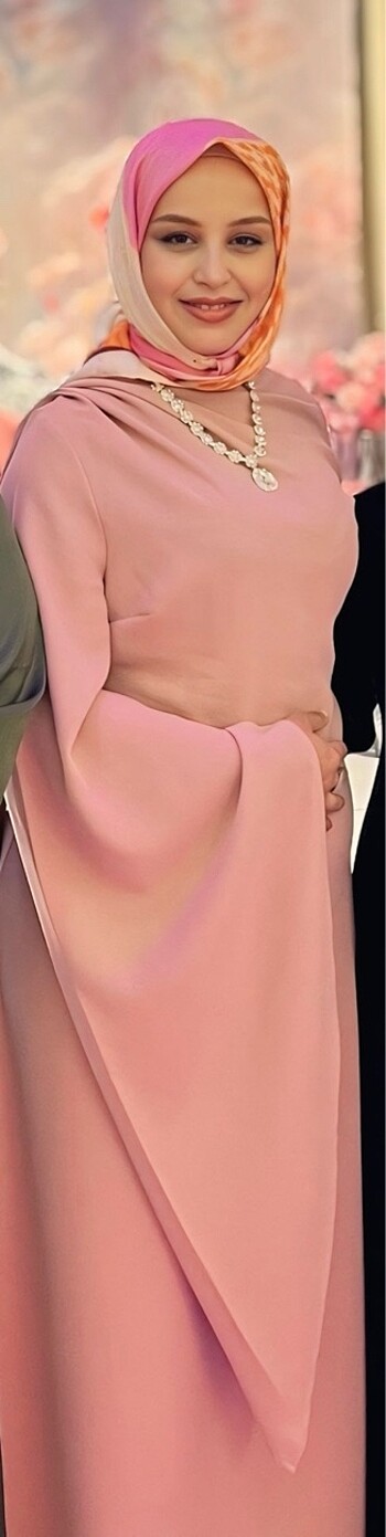 Pembe özel davet elbisesi