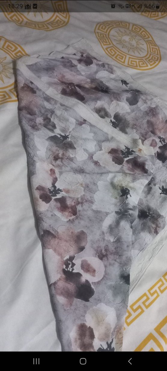 Lamelif Batik Çiçek Desenli Bambu Şal Bej - Görsel 3