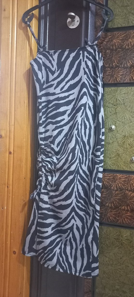 Gri Zebra elbise - Görsel 3