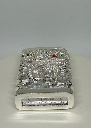 Diğer Zippo Dragon