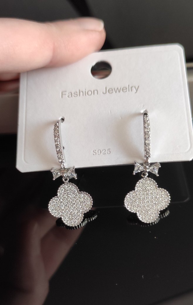 Van Cleef Model Zirkon Taşlı Küpe - Görsel 2