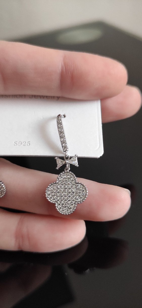 Van Cleef Model Zirkon Taşlı Küpe - Görsel 4