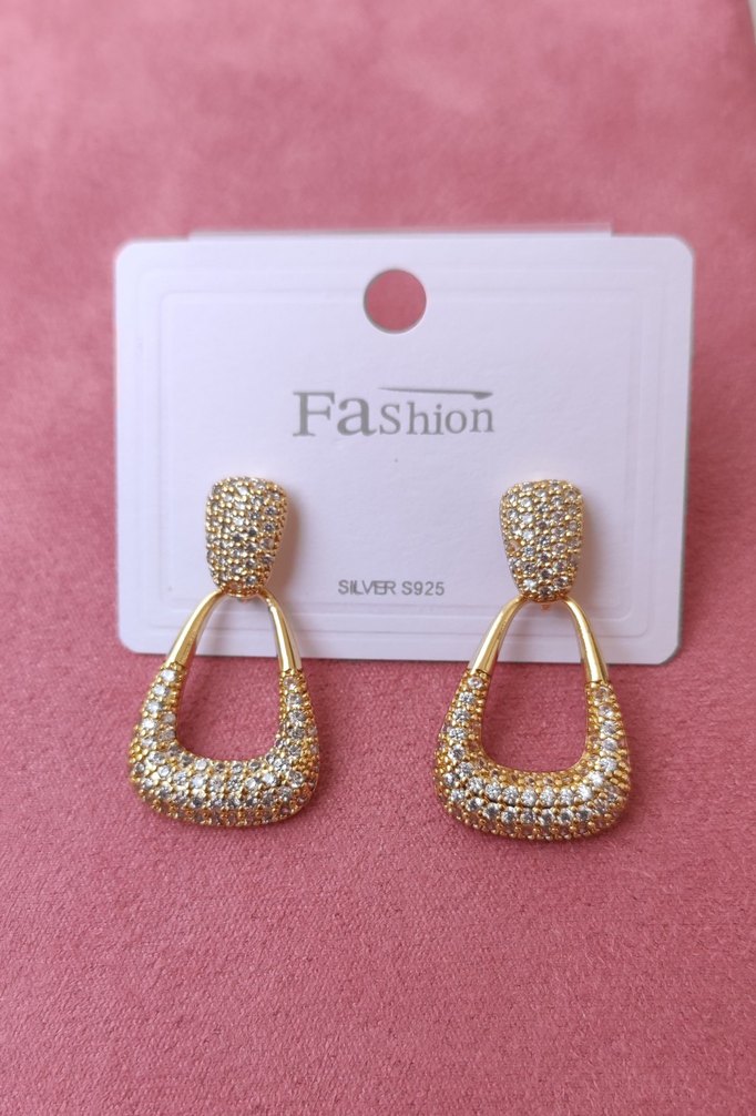 Altın Renkli Parlak Mini Küpe - Görsel 2