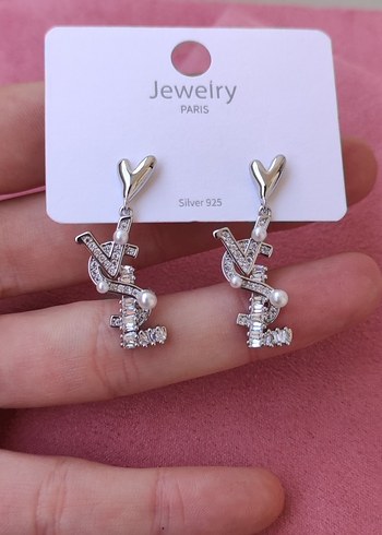 YSL model Zirkon küpe - Görsel 3