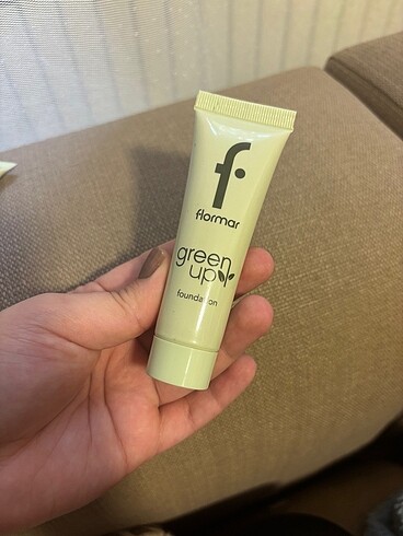 flormar green up foundation 002