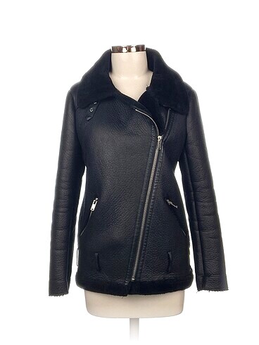 Zara Ceket %70 İndirimli.